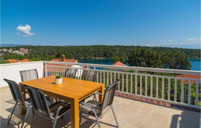 Lovely Apartment In Vrboska With House Sea View